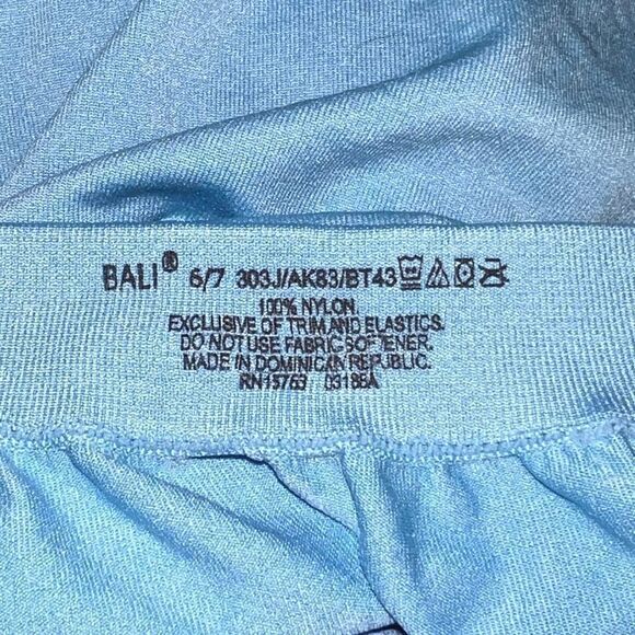 Bali Womens Comfort Revolution Hi-Cut Brief DF803J Raindrop Blue Size 6/7 NWT - Picture 6 of 8